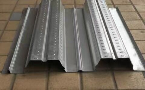 Custom Corrosion Resistant Rectangular Steel Beams For Building Construction