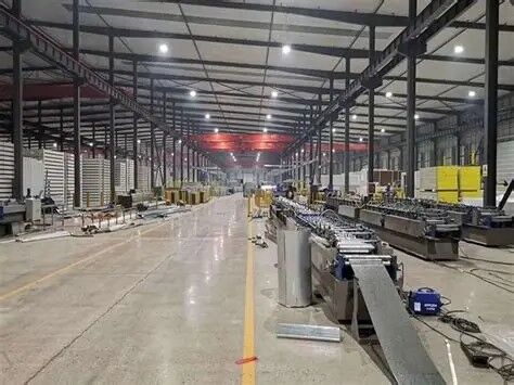 Customized Modular Steel Structures Metal Office Warehouse Buildings Fast Assembling